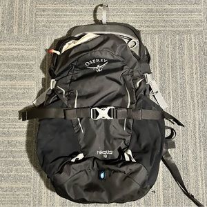 OSPREY HIKELITE 18L Black